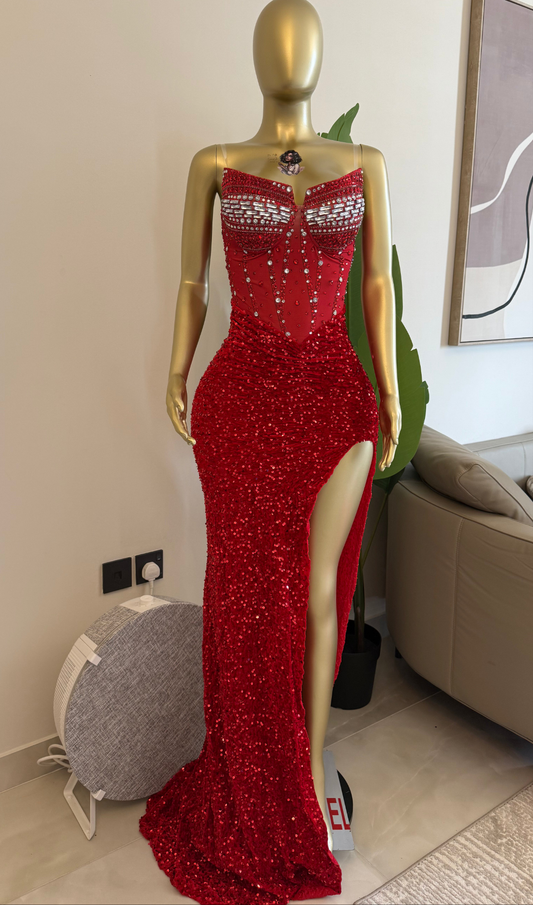 robe bustier  a paillettes et strass