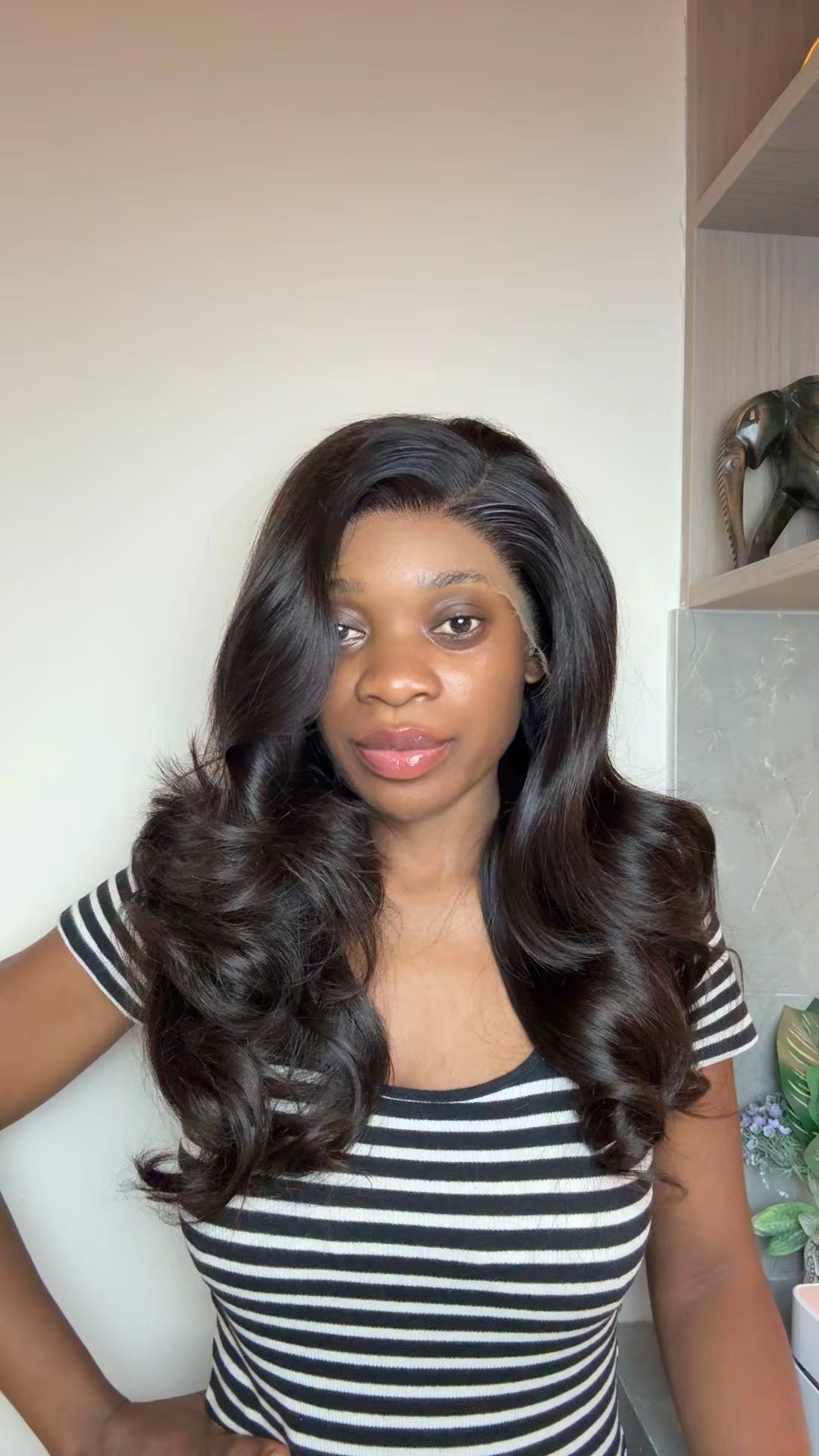 Unit  13x4 hd wig