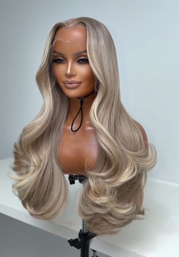 Isabella hd